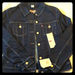 Women’s Levi jacket